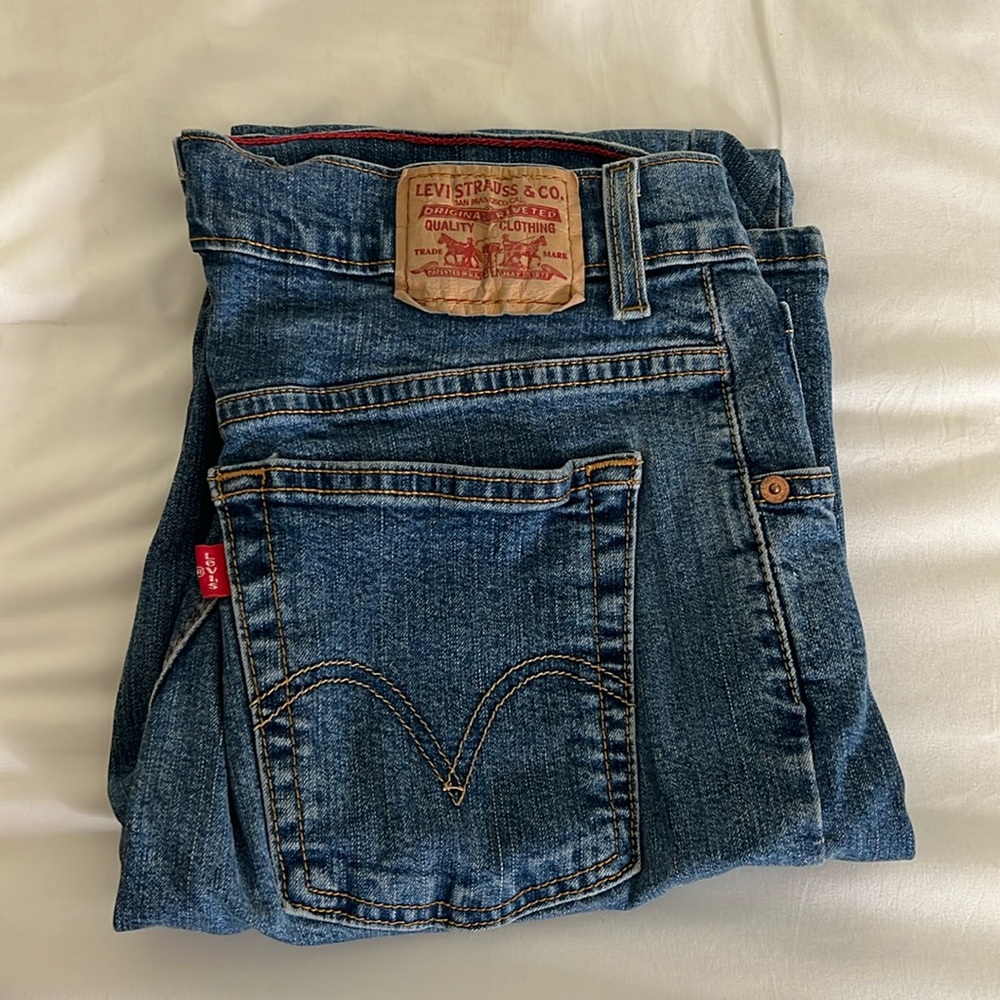 Levi's Relaxed Boot Cut 550s